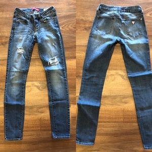 GUESS Jeans